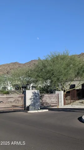 780