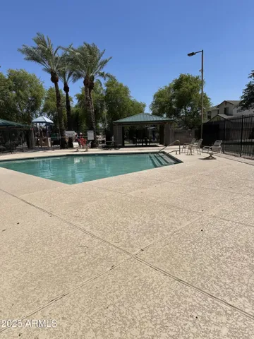 780