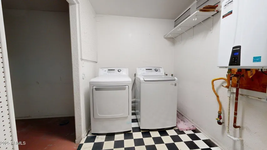 780