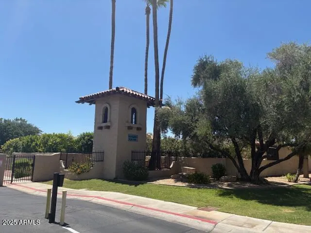 780