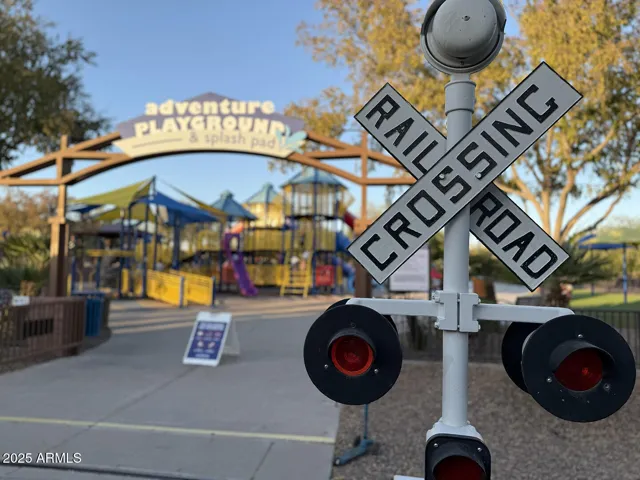780