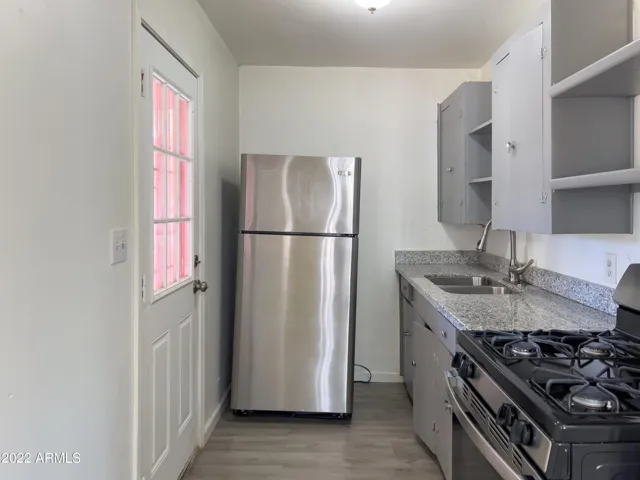 780