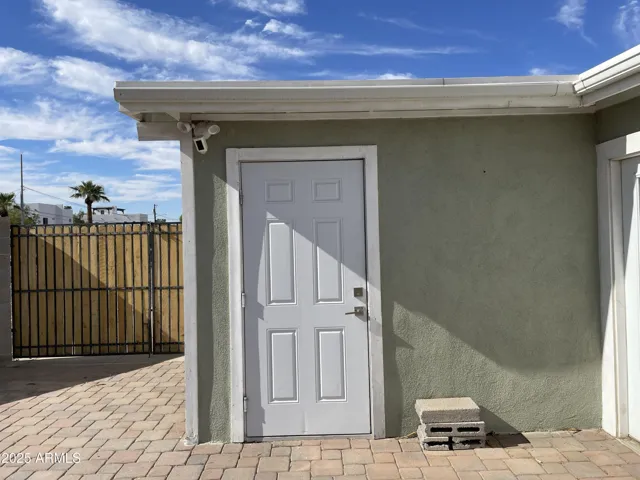 780