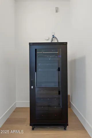 780