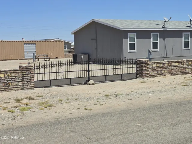 780