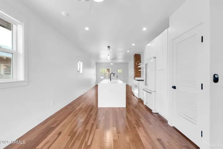 780