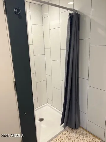 780