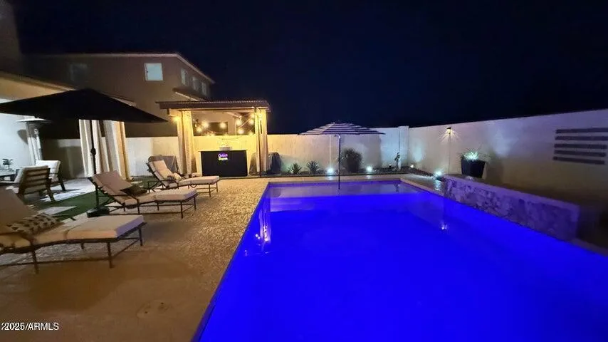 780