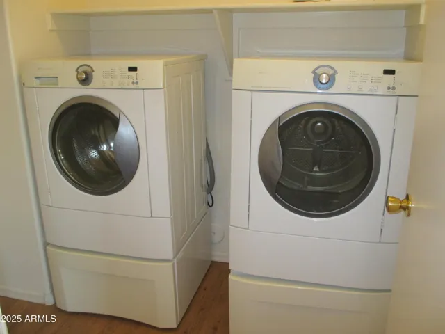 780