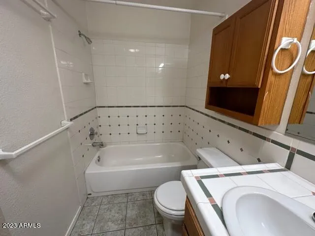 780