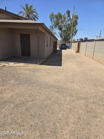 780