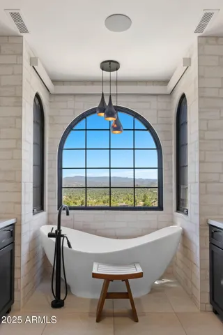 Spa Tub