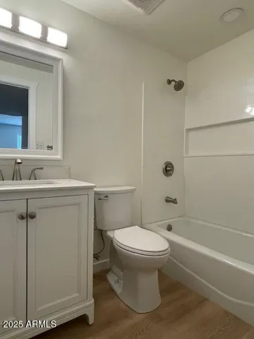 780
