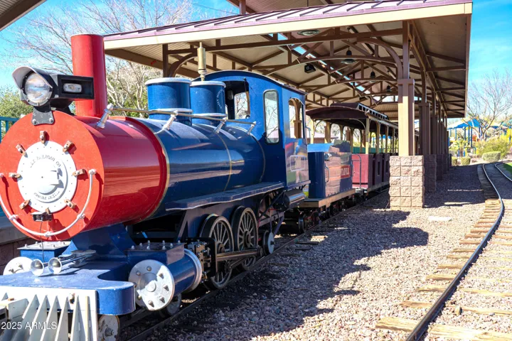 780