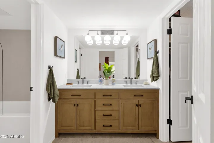 72" Vanity With Quartz Counter