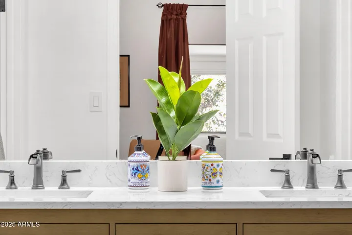 Double Sinks