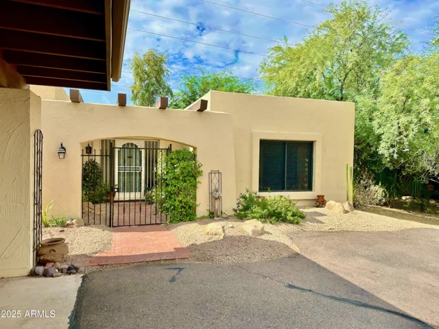 37801 N Cave Creek  Road, Cave Creek, AZ 85331
