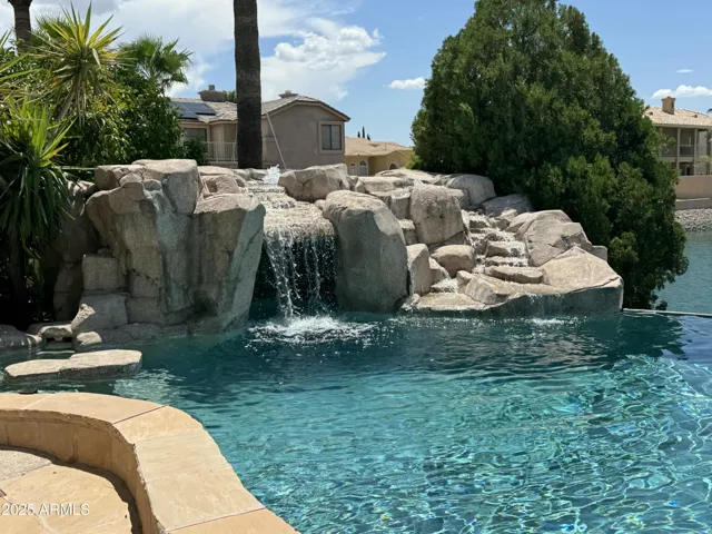780