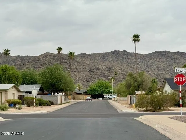 780