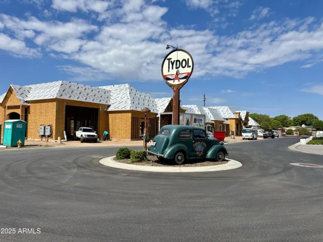 780