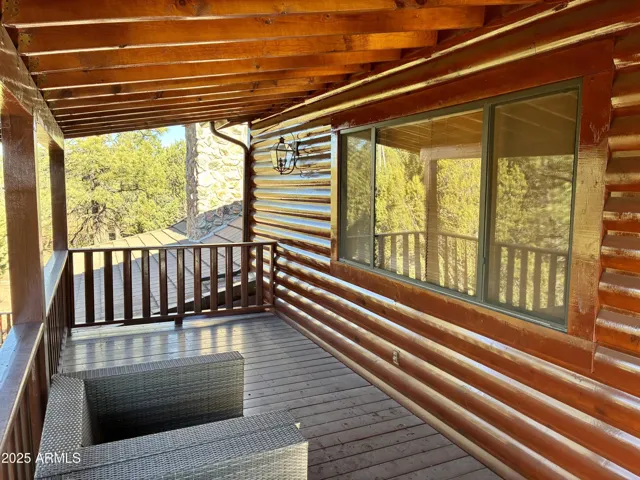 Top Floor Wrap-Around Deck
