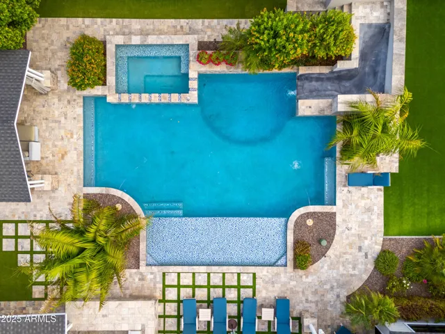 780