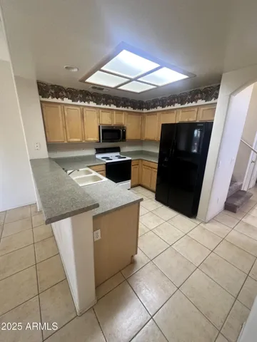 780