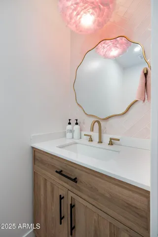 780