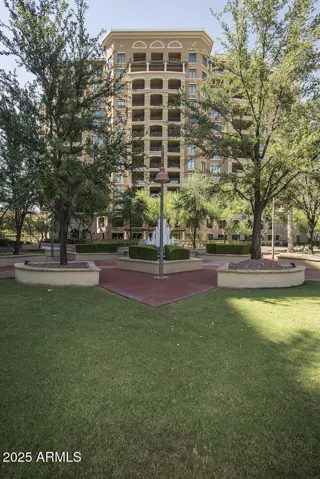 780