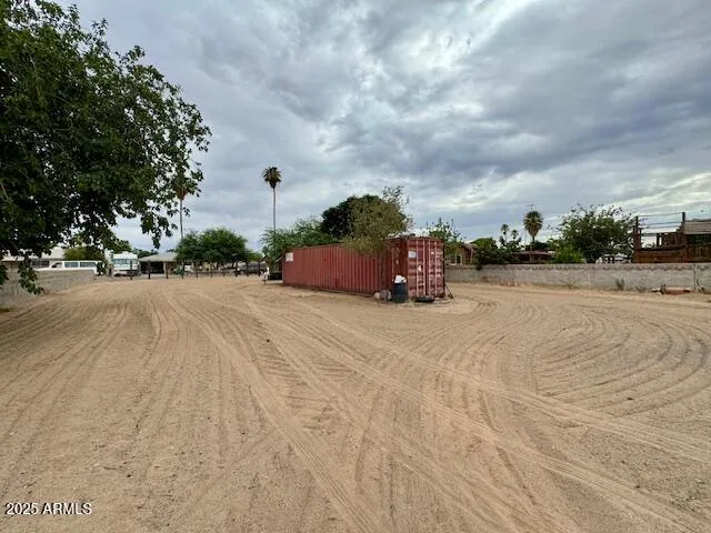 780
