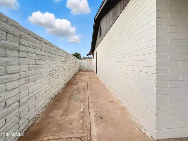780