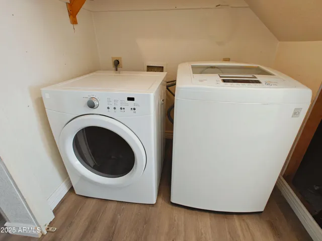 780