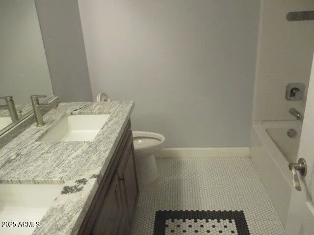 780