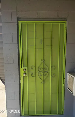 780