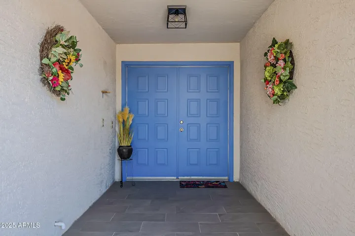 780