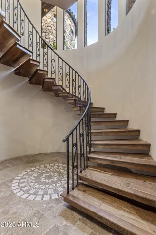 780
