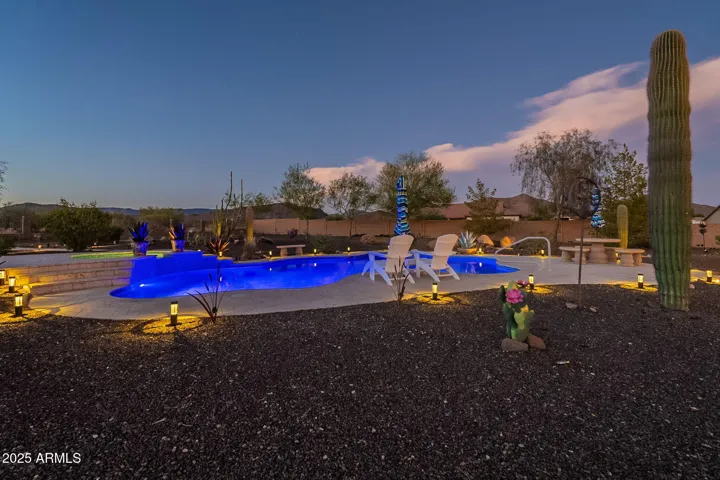 780