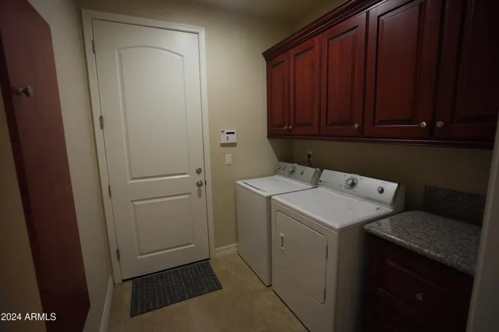 full-size laundry room