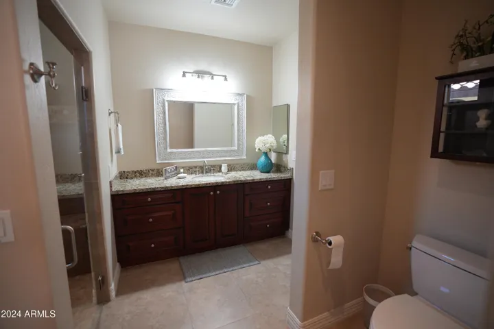spacious 3/4 bath