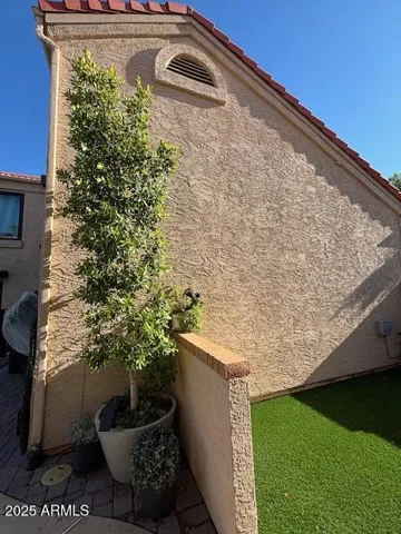 780
