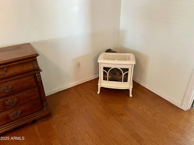 780