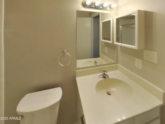 780