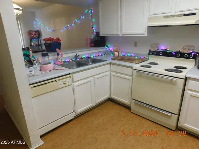 780