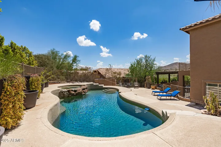 Pebble sheen pool