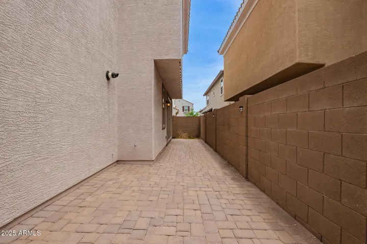 780