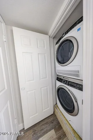 780