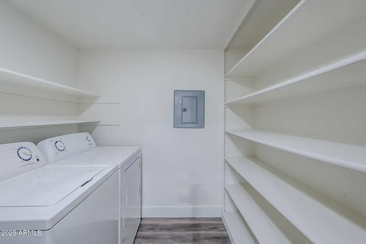 780