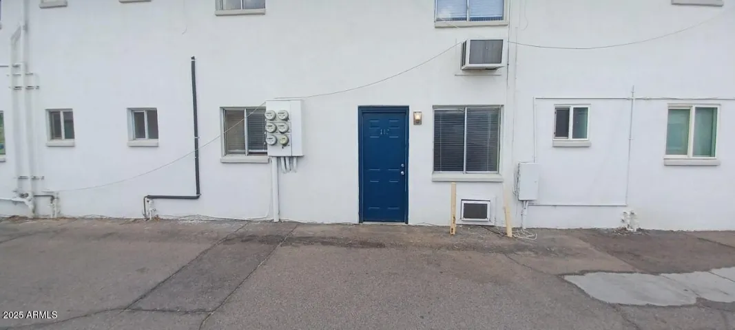 780