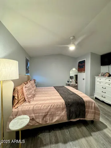 780