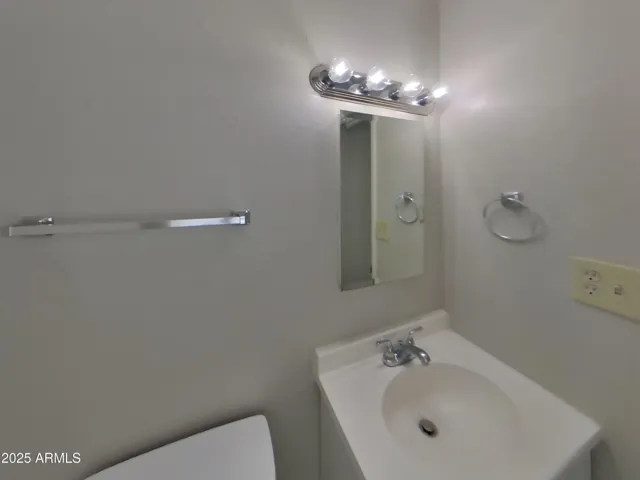 780